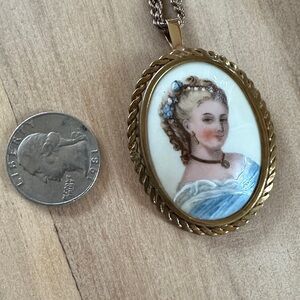 Limoges France Hand painted Vintage Porcelain Pendant Necklace